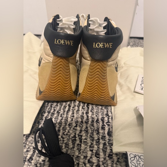 Loewe Beige, White & Black Retro Runner Sneakers High Top size 38 full set - Picture 5 of 10